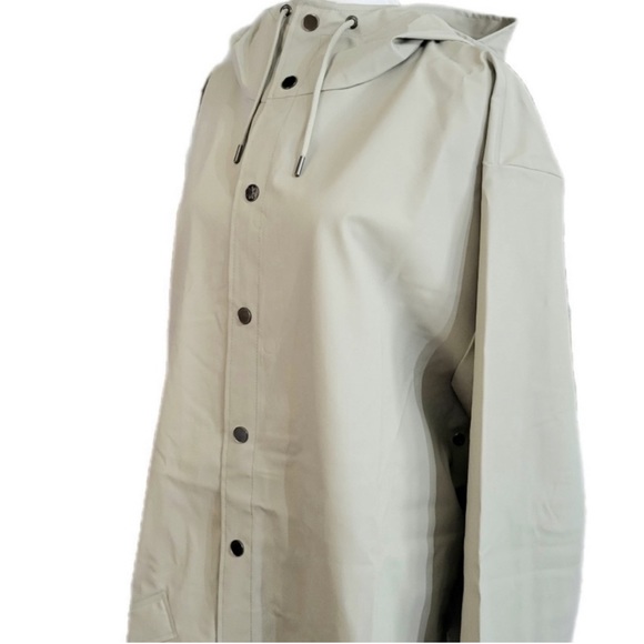 NWT Rains Unisex rain jacket - Picture 4 of 4